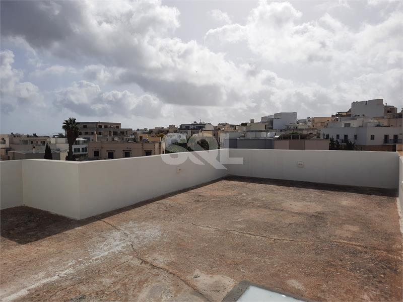 Penthouse in Ta' L-Ibrag To Rent