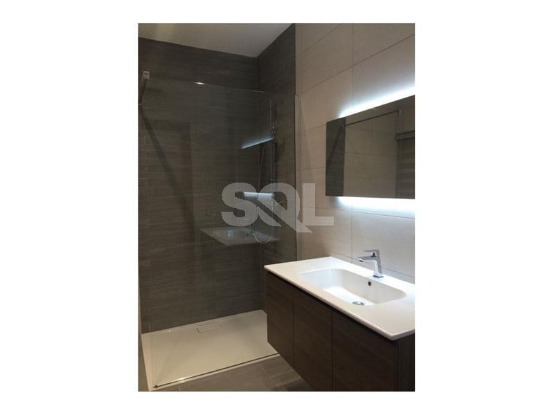 Villa in Madliena To Rent