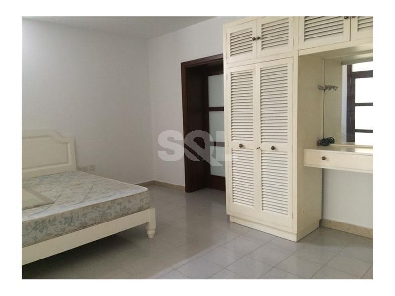 Villa in Madliena To Rent