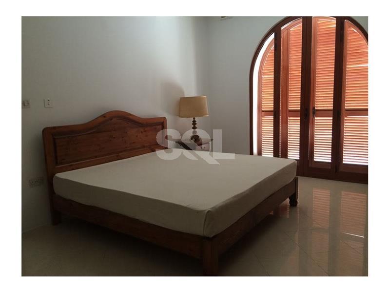 Villa in Madliena To Rent