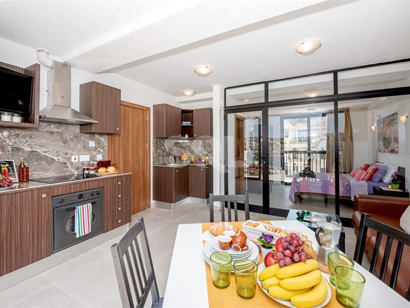 Penthouse in St. Paul's Bay To Rent