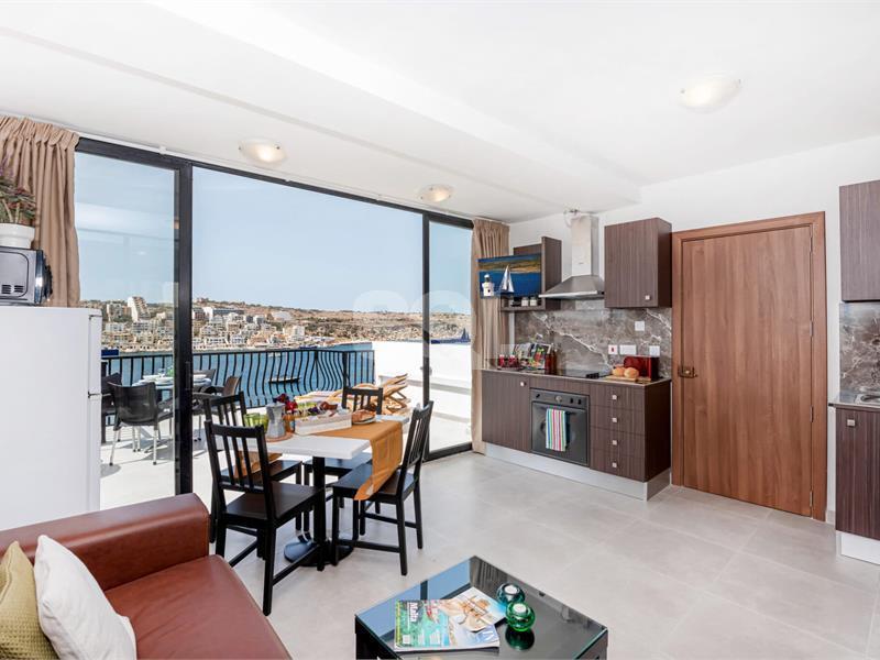 Penthouse in St. Paul's Bay To Rent