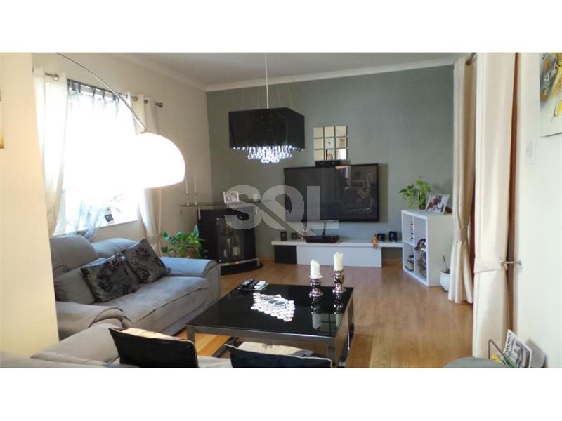 Apartment in Ta' Xbiex To Rent