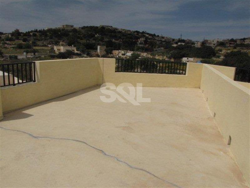 Apartment in Iklin To Rent