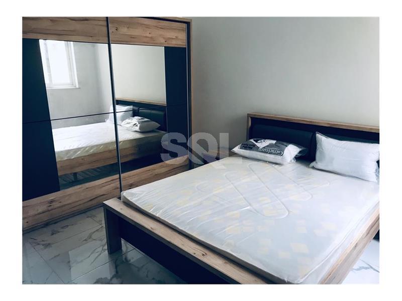 Penthouse in Gzira To Rent