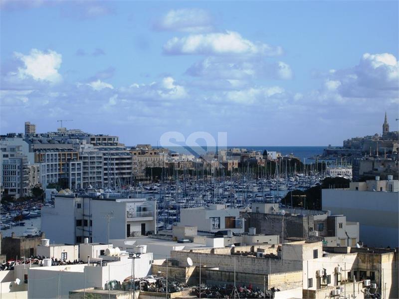 Penthouse in Msida To Rent
