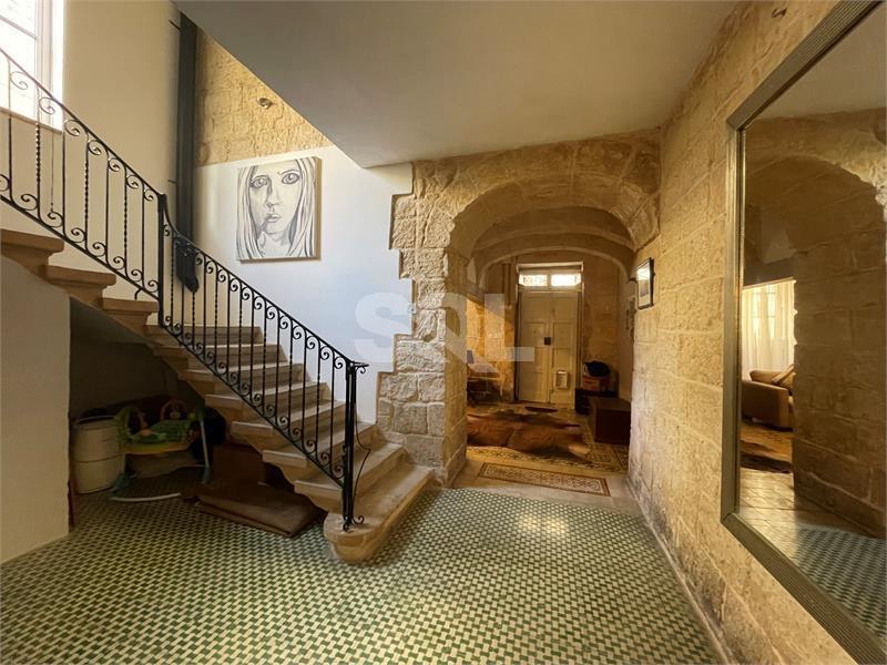 Townhouse in Naxxar To Rent