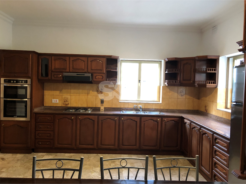 Terraced House in Msida To Rent