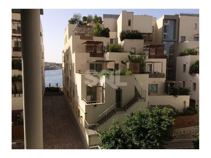 Apartment in Tigne Point To Rent