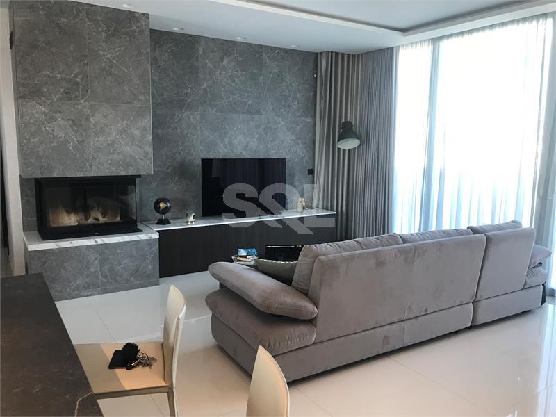 Penthouse in Zebbug To Rent