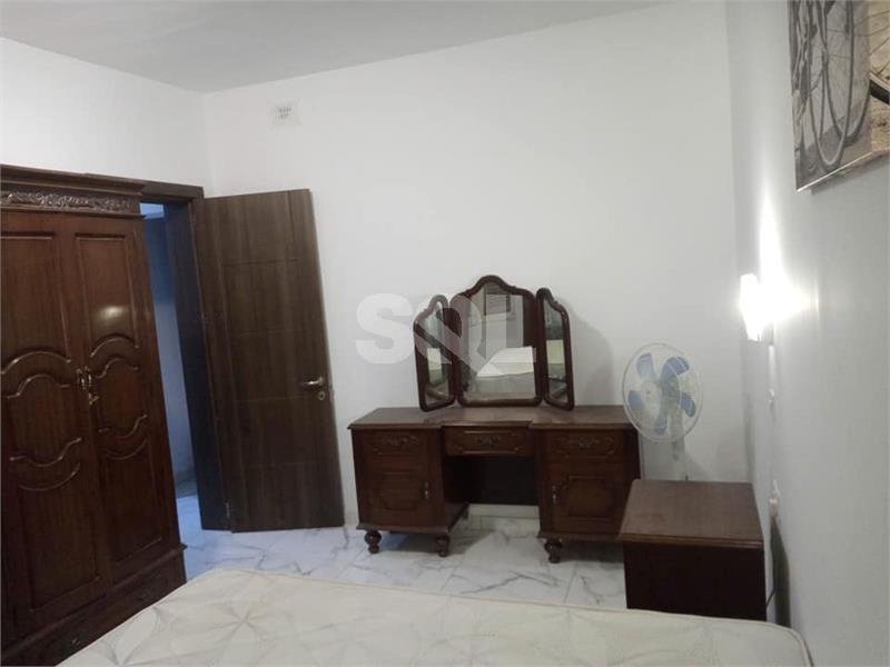 Apartment in Cospicua (Bormla) To Rent