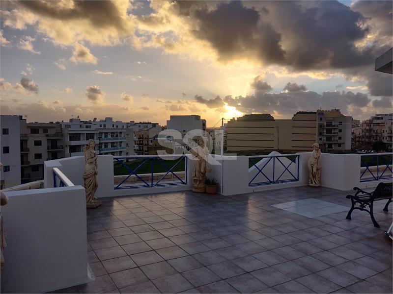 Penthouse in Marsascala To Rent