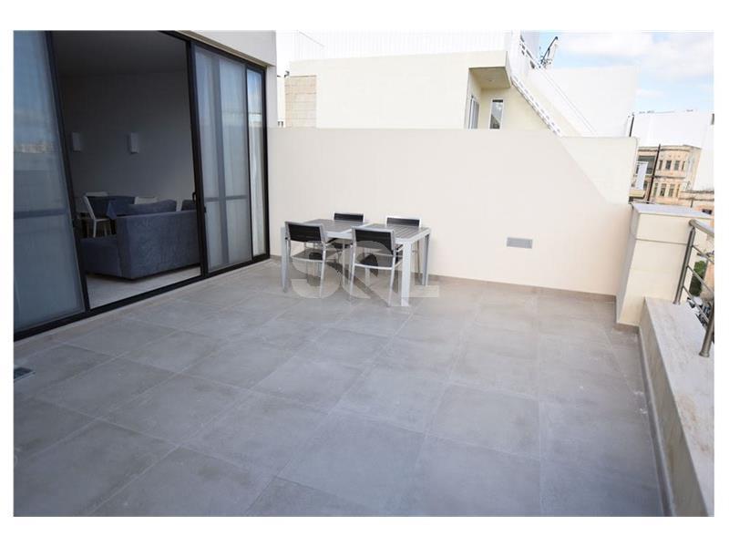 Penthouse in Gzira To Rent