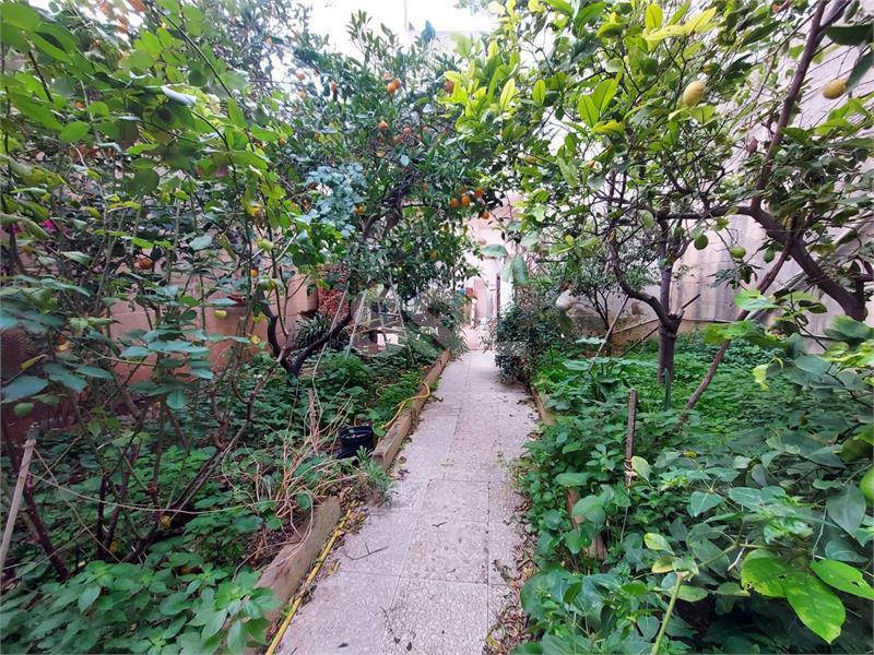 Townhouse in Zebbug For Sale