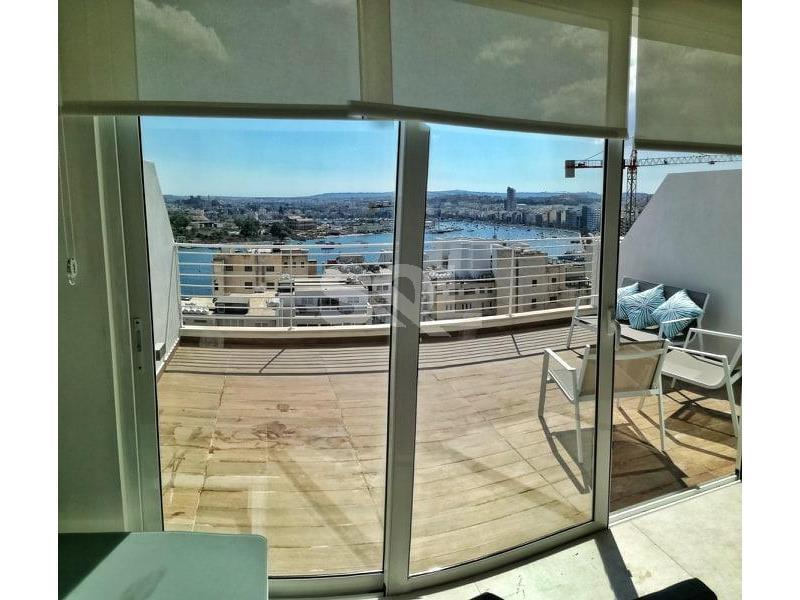 Penthouse in Sliema To Rent