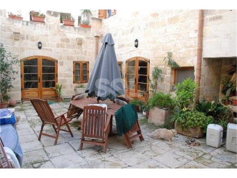 Farmhouse in Zurrieq To Rent