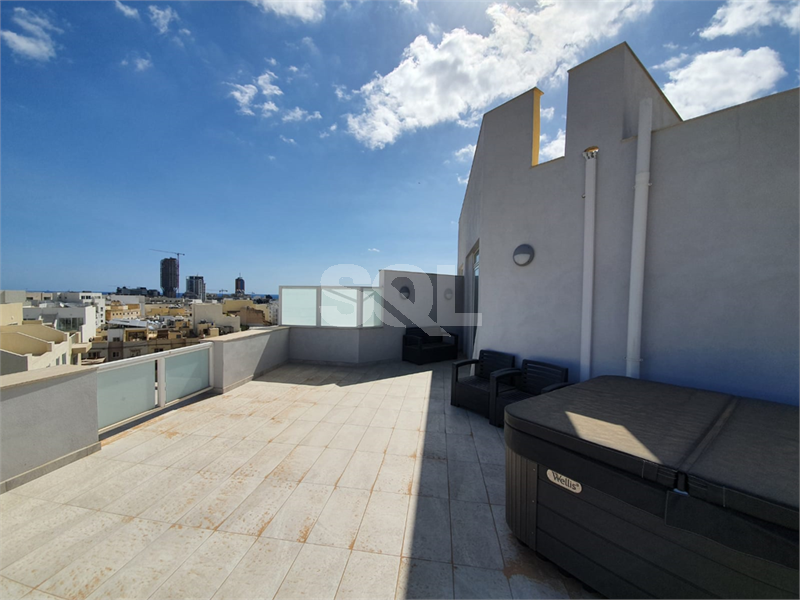 Penthouse in Swieqi To Rent