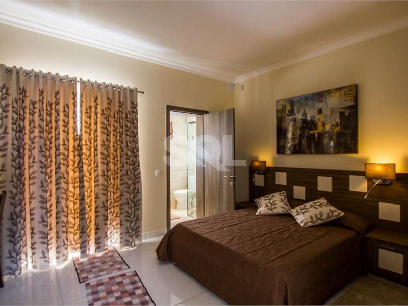 Semi-Detached Villa in Qawra To Rent