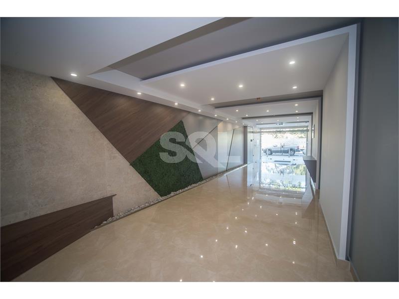 Office in Pieta To Rent