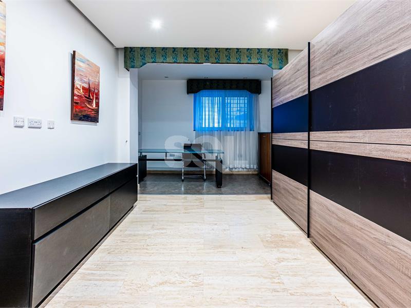 2nd Floor Apartment in Ta' Xbiex To Rent