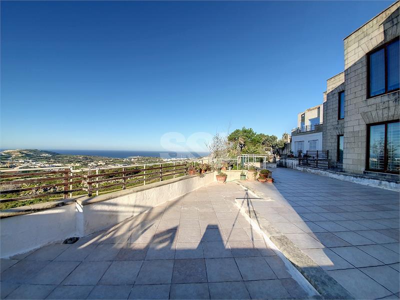 Ground Floor Villa in San Pawl Tat-Targa To Rent