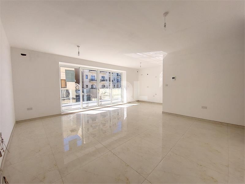 Ground Floor Apartment in Sliema For Sale