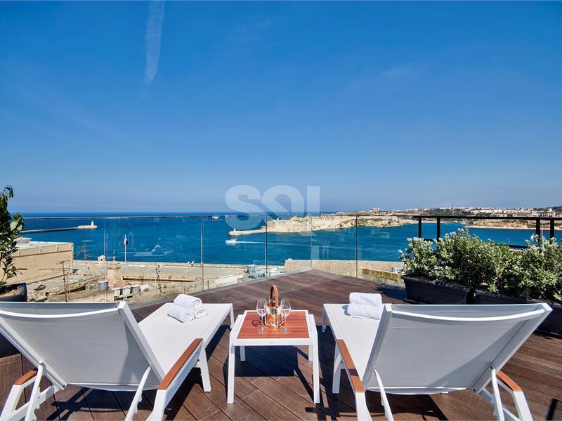 Penthouse in Valletta For Sale