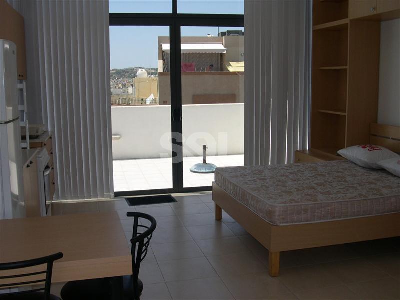 Penthouse in Birkirkara To Rent