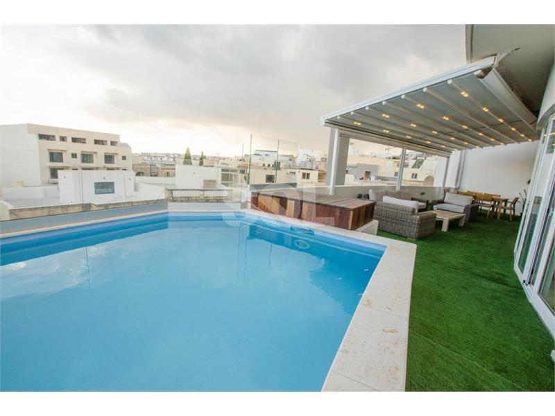 Penthouse in Ta' L-Ibrag For Sale
