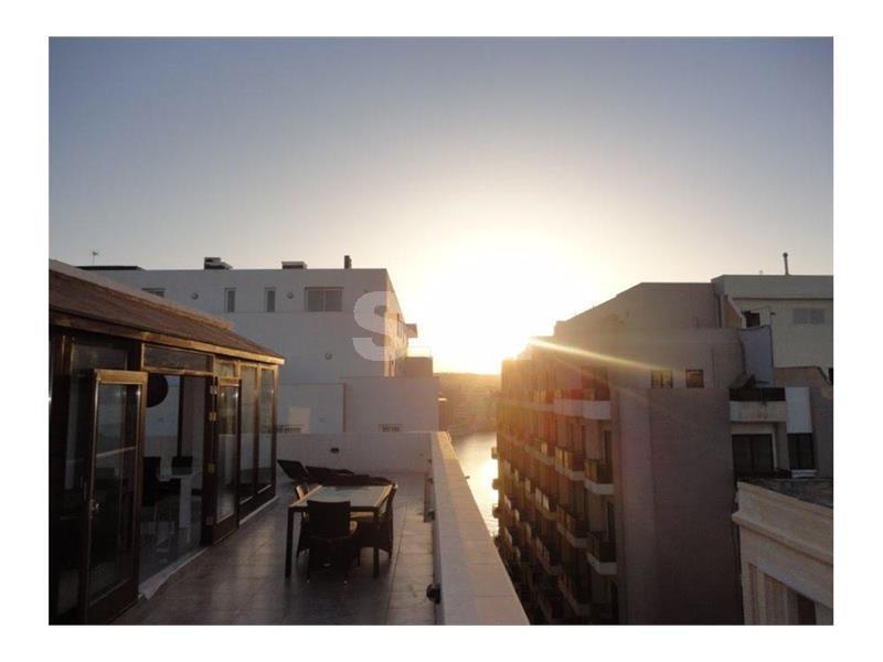 Penthouse in Sliema To Rent