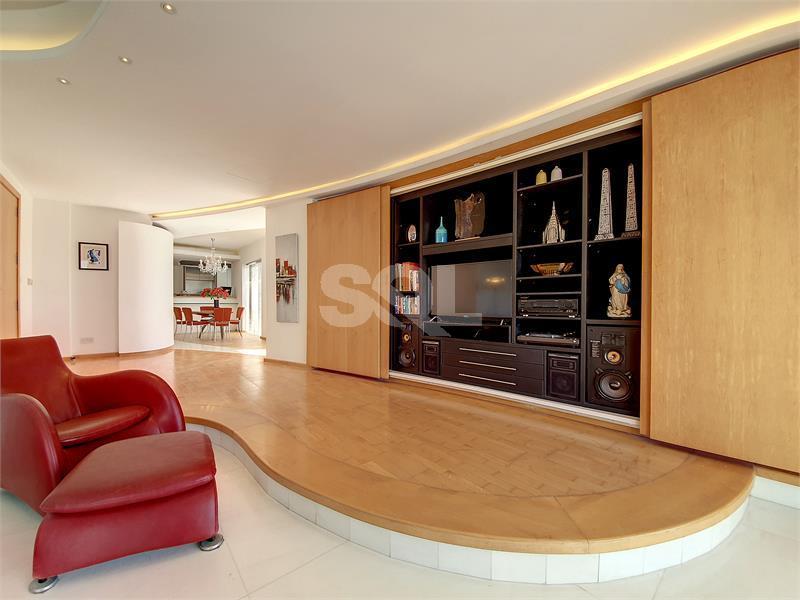 Penthouse in Sliema To Rent