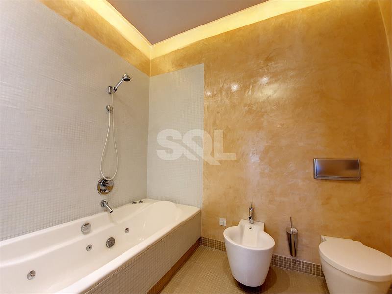 Penthouse in Sliema To Rent