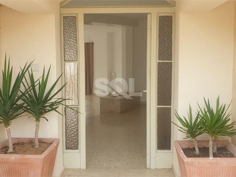 Bungalow in Marsascala To Rent
