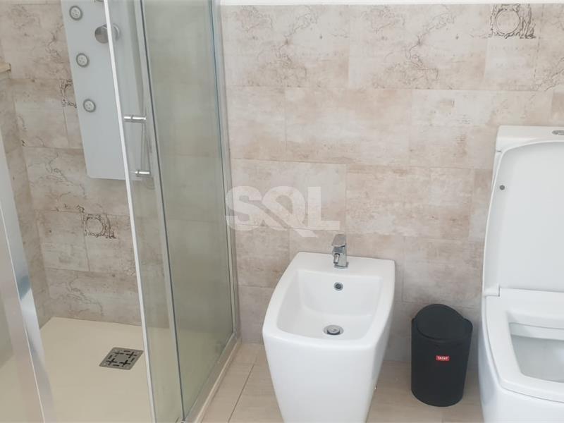 Bungalow in Marsascala To Rent