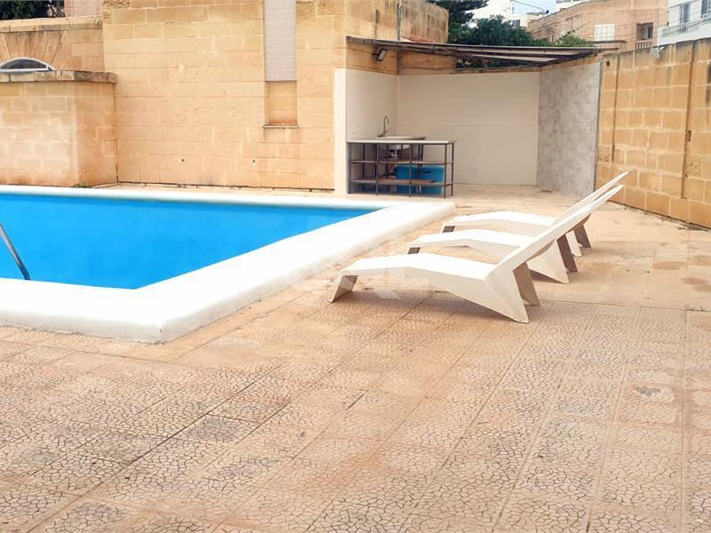 Bungalow in Marsascala To Rent