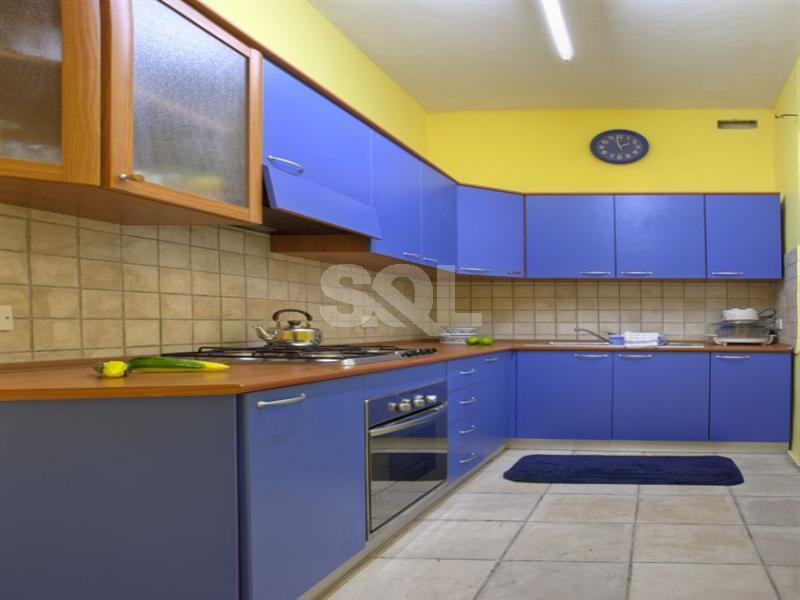 Apartment in Ta' Xbiex To Rent