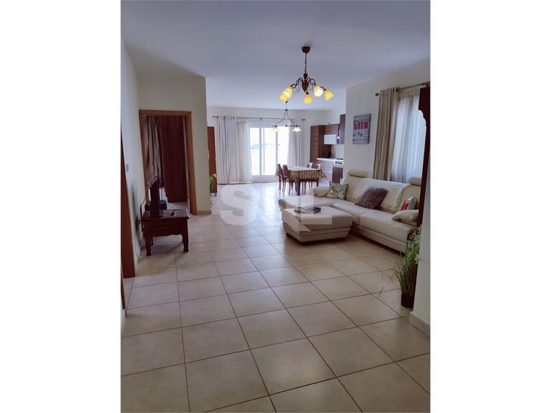 Penthouse in Kirkop To Rent