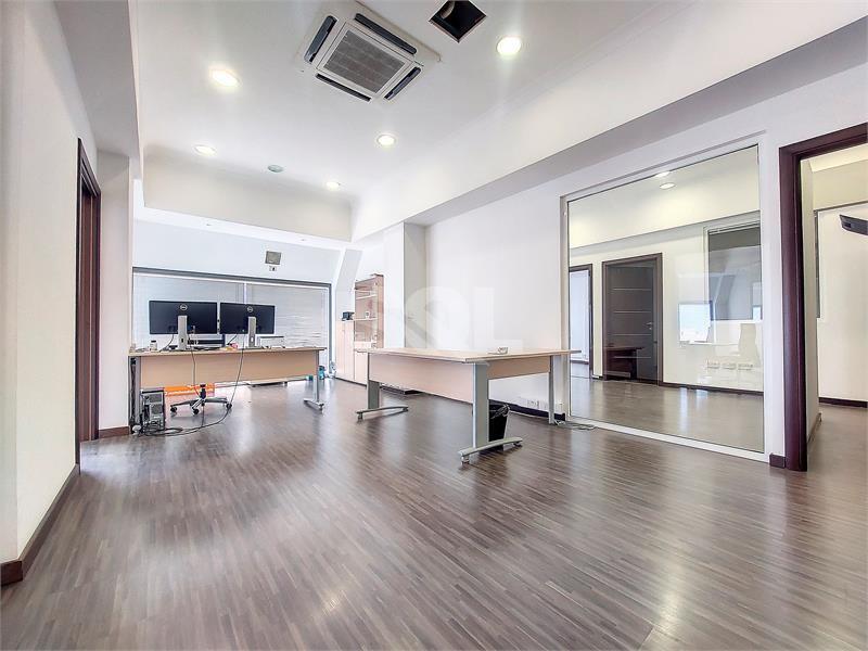 Office in Paceville To Rent