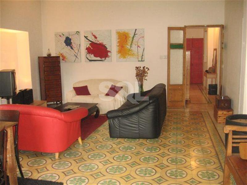 Apartment in Pieta To Rent