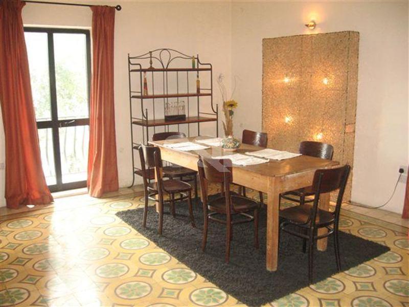 Apartment in Pieta To Rent