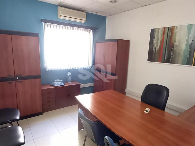 Office in Ta' Xbiex To Rent