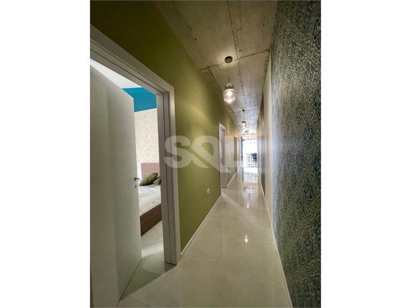 Penthouse in Santa Venera To Rent