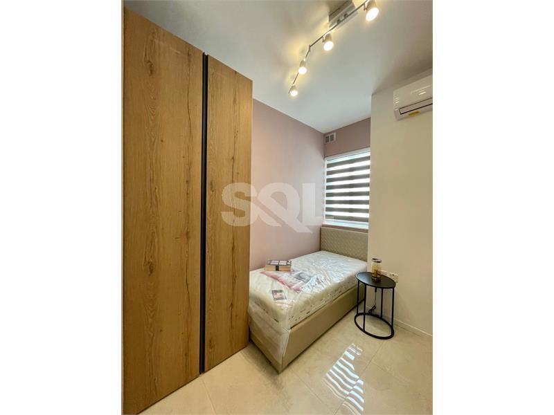 Penthouse in Santa Venera To Rent