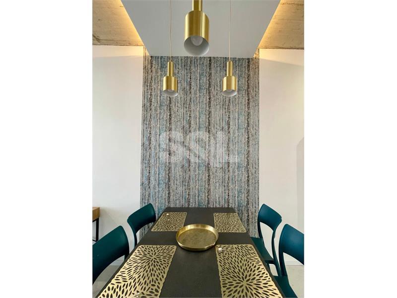 Penthouse in Santa Venera To Rent