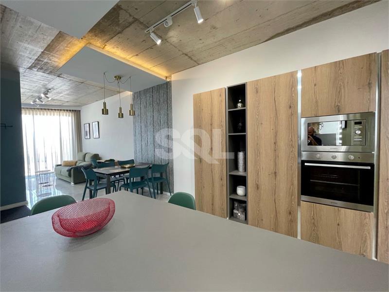 Penthouse in Santa Venera To Rent