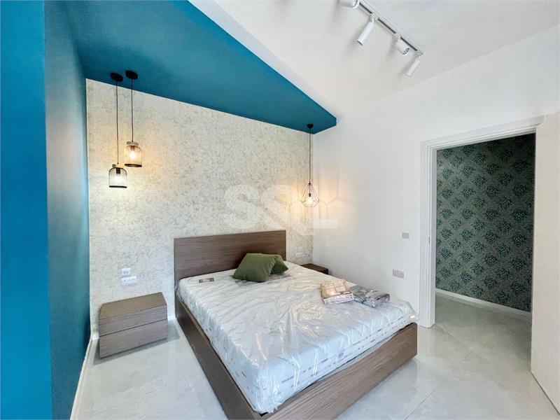 Penthouse in Santa Venera To Rent