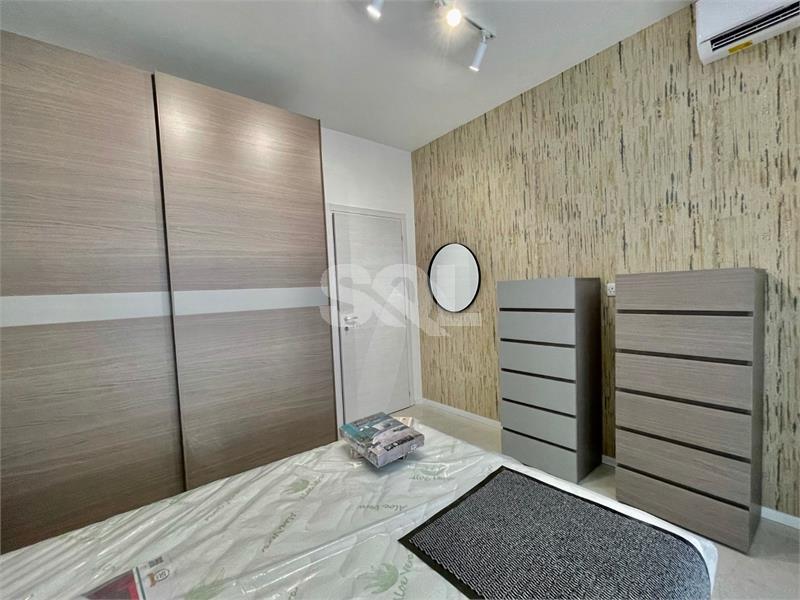 Penthouse in Santa Venera To Rent