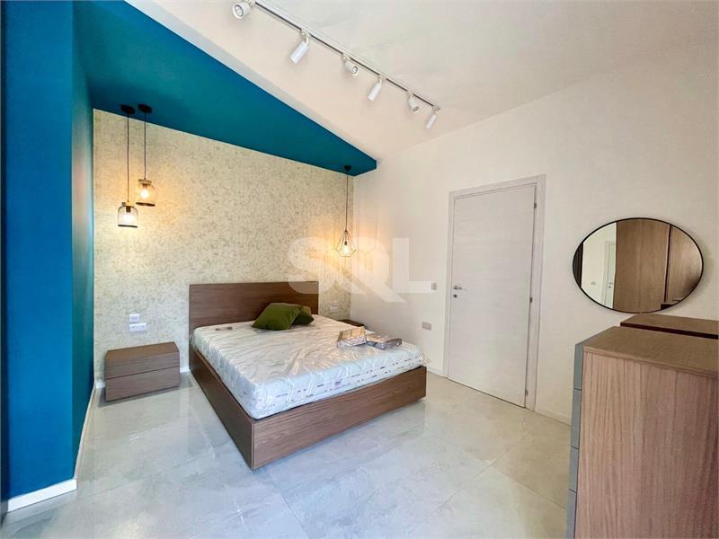 Penthouse in Santa Venera To Rent