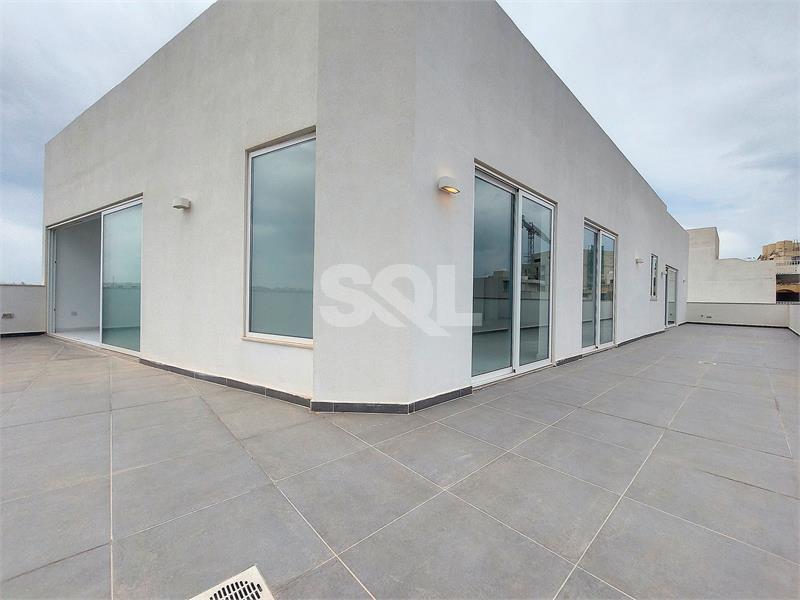 Detached Penthouse in Bugibba For Sale