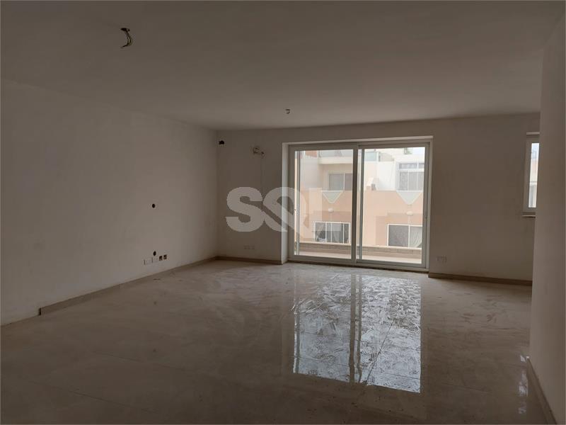 Apartment in Marsascala To Rent